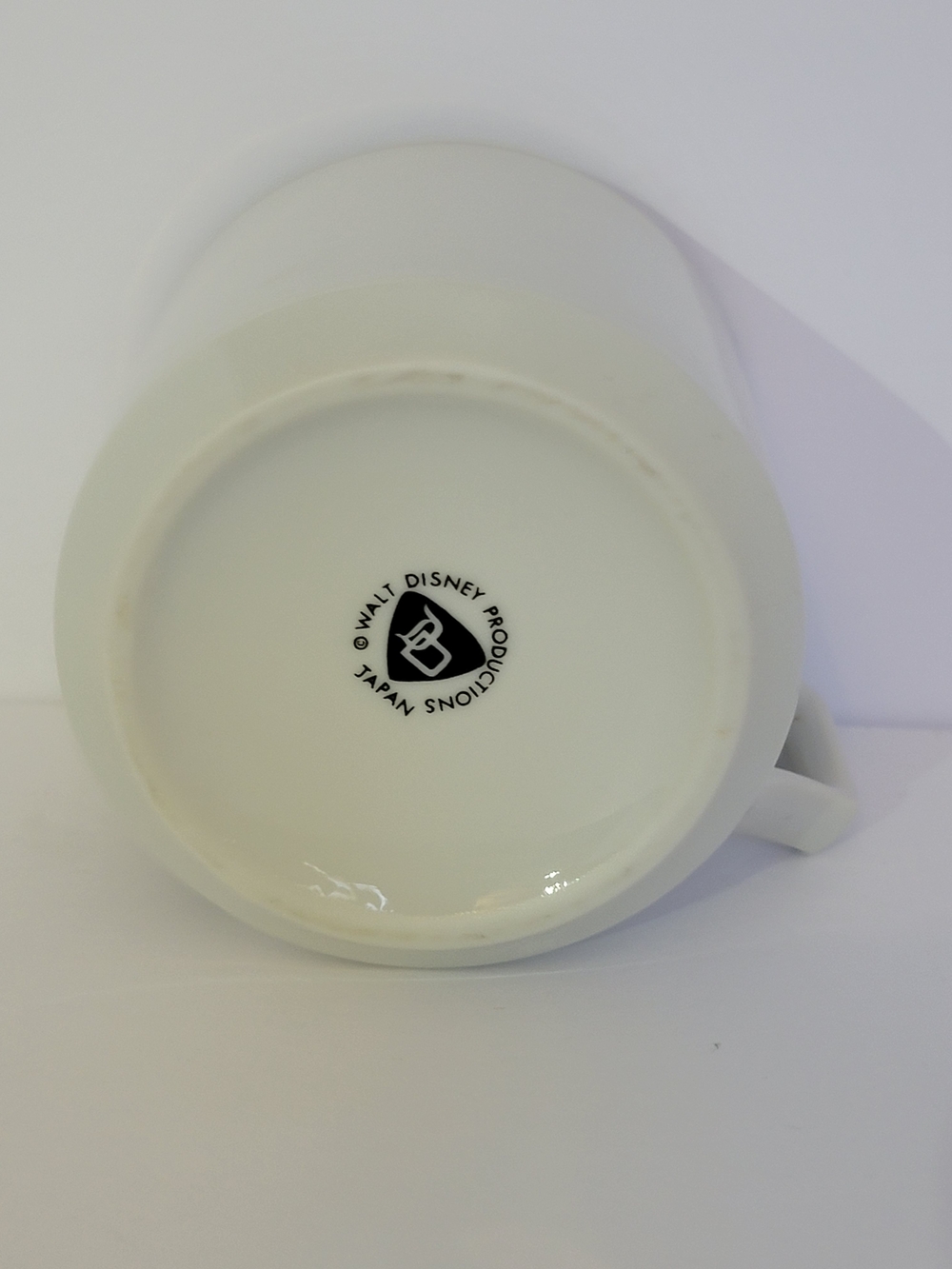 Disney White and Gold Rim Ceramic Mug - Picture 3 of 4